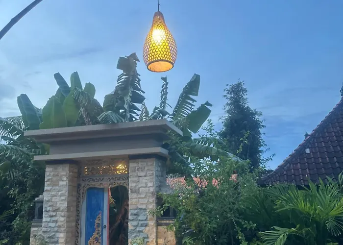 ホリデーパーク Pondok Lembongan レンボンガン島